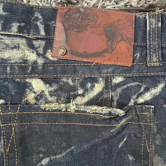 The Heritage By America 1776 Men’s Distressed Acid Wash Denim Jeans Size 40x34